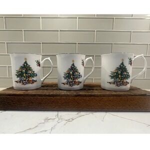 Elizabethan Staffordshire Seasons Greetings Christmas Tree Bone China Mugs Set 3